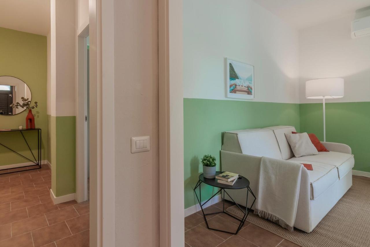 לצנו Ninfea Apartments By Wonderful Italy מראה חיצוני תמונה