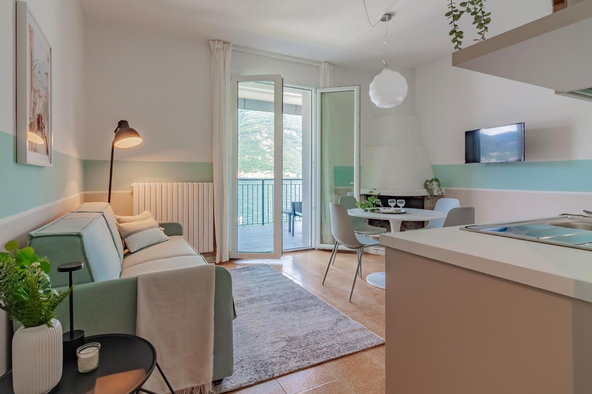 לצנו Ninfea Apartments By Wonderful Italy מראה חיצוני תמונה